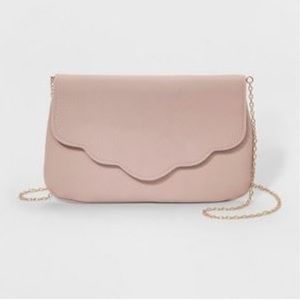 Estee & Lilly Scallop Clutch (Blush color)